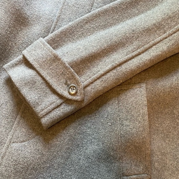 Lakeland Men's Classic Gray Wool Over Coat Sz 44 - Picture 9 of 14